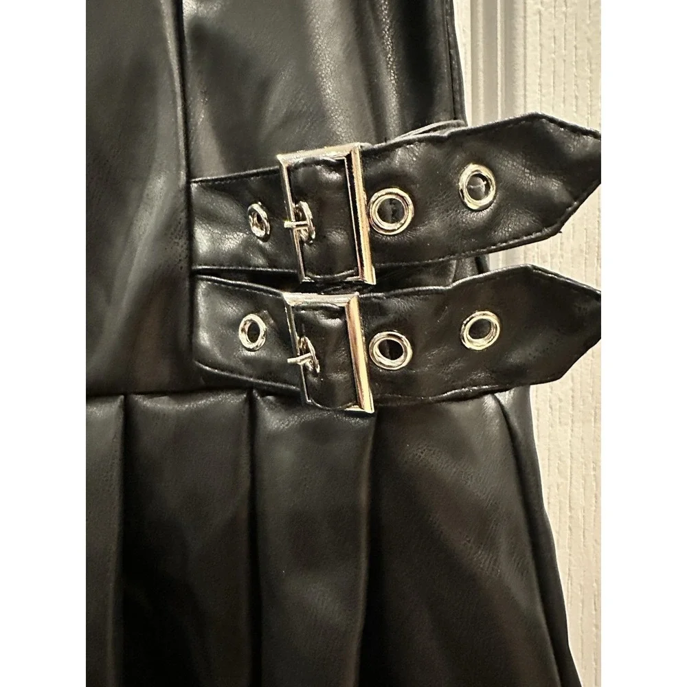 Fashion Nova‎ Faux Leather Strapless Romper Black Buckle Detail Size L